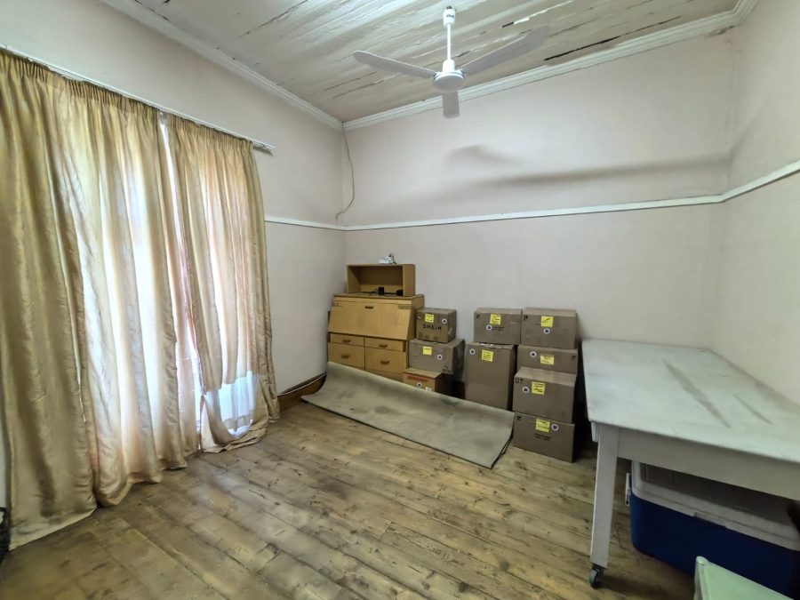 6 Bedroom Property for Sale in Parys Free State